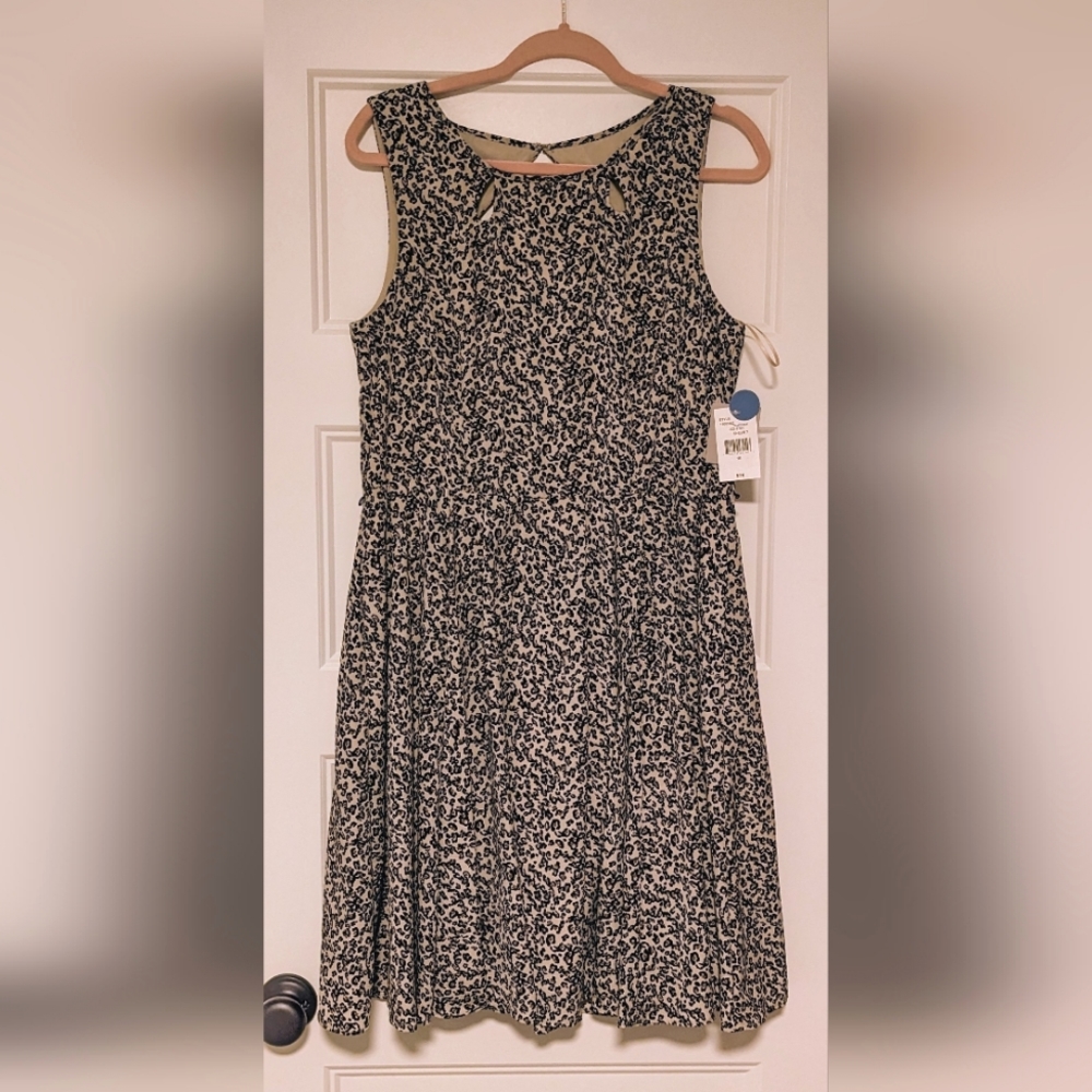 Danny and Nicole Cheetah Print Dress Size 16